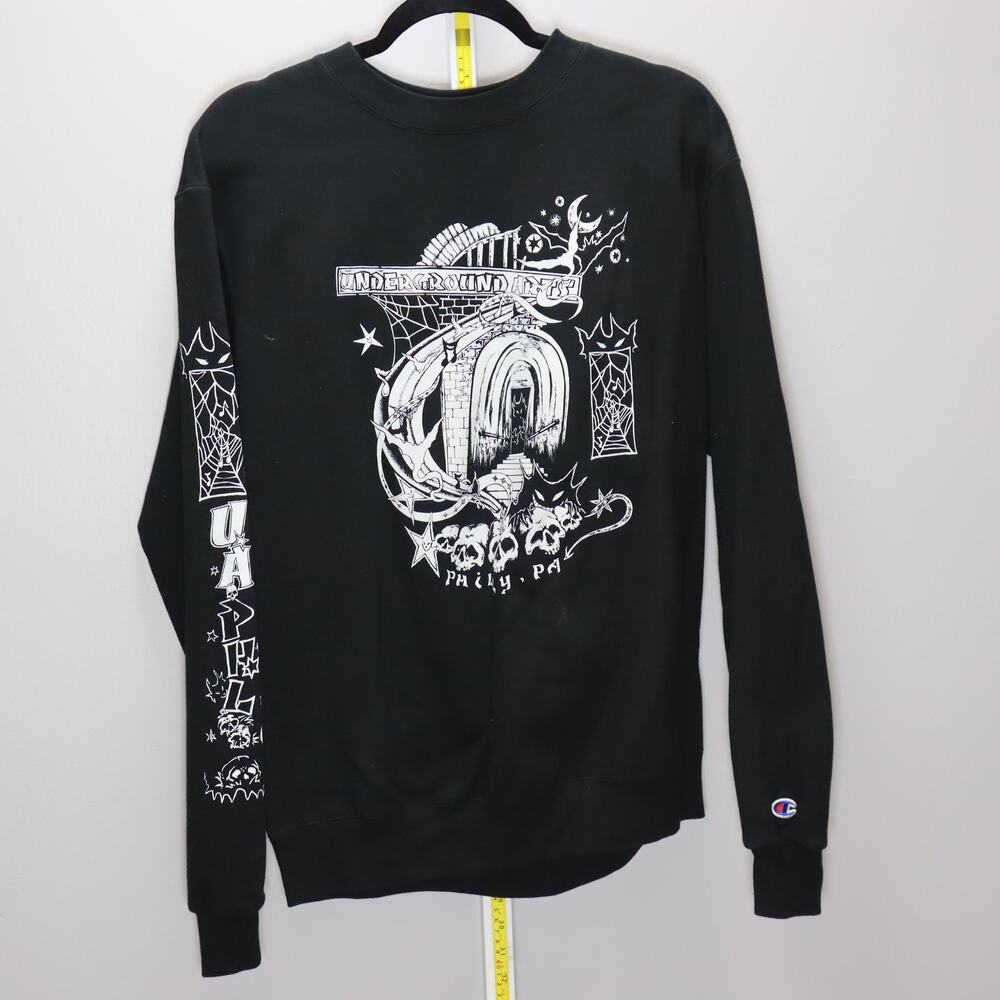 Champion Underground Arts Philly Graphic Crewneck Sweatshirt M‎